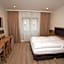 Slamba Hostel