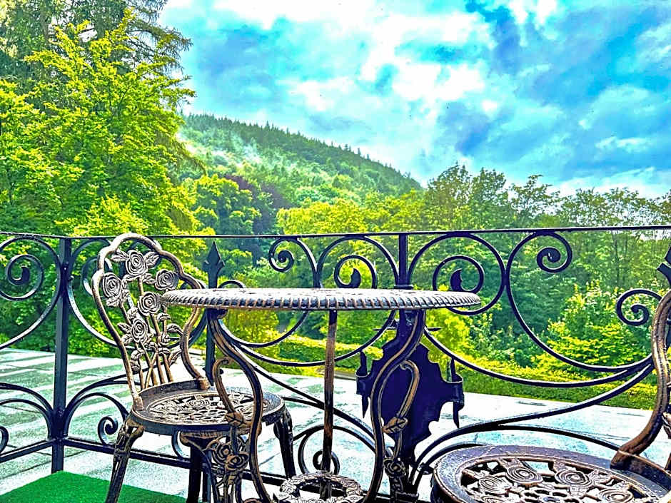 VILLA FIRST im Sophienhof