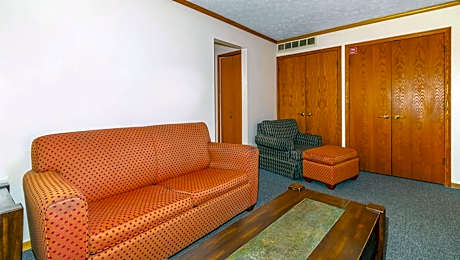 Two-Bedroom Suite