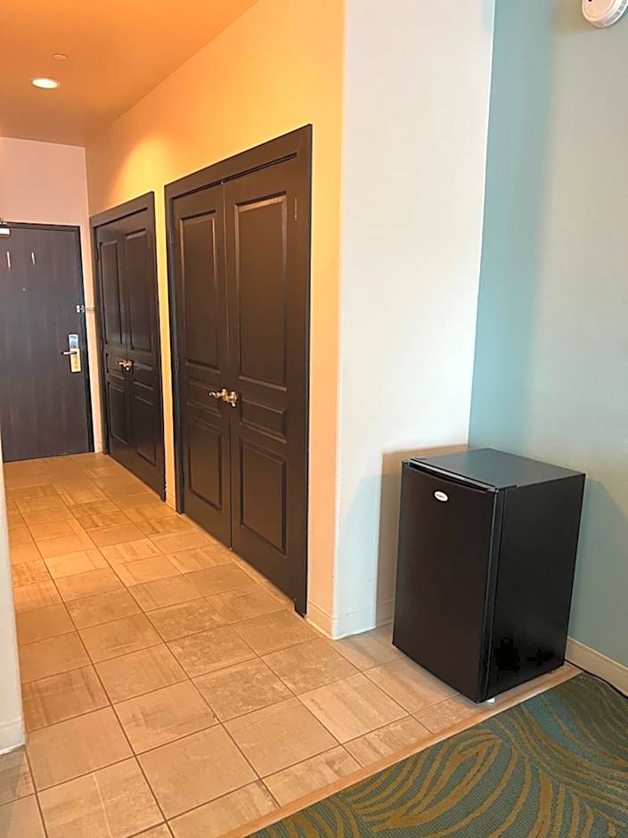 Suites at Sunchase