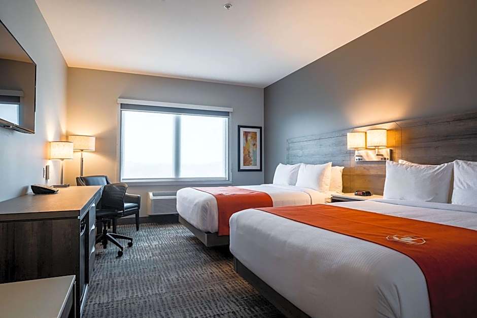 Amsterdam Inn & Suites, an Ascend Collection Hotel