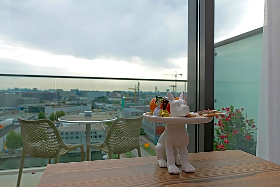 Black Jack Suites Amsterdam – Amsterdam, NY
