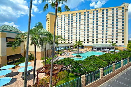 Rosen Plaza