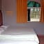 Hotel Casa Raymundo Suites