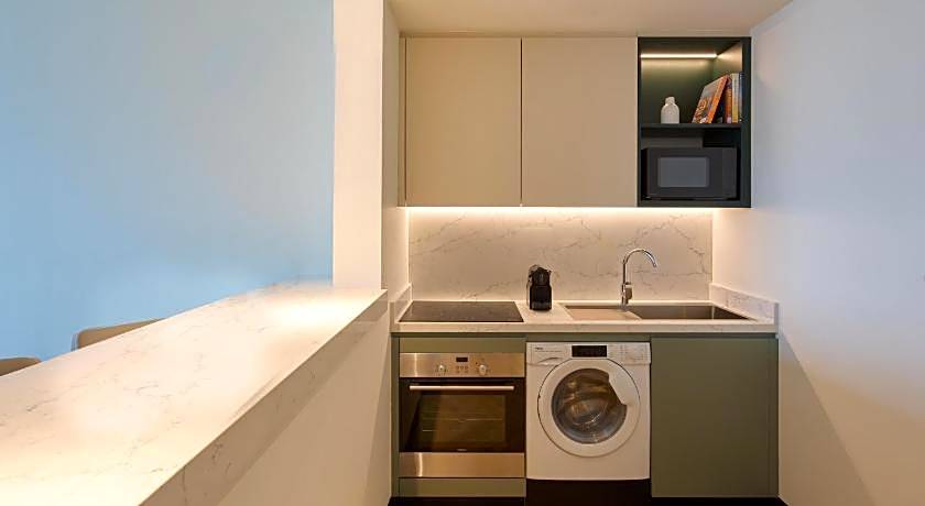 The Radisson Blu Residence, Dubai Marina