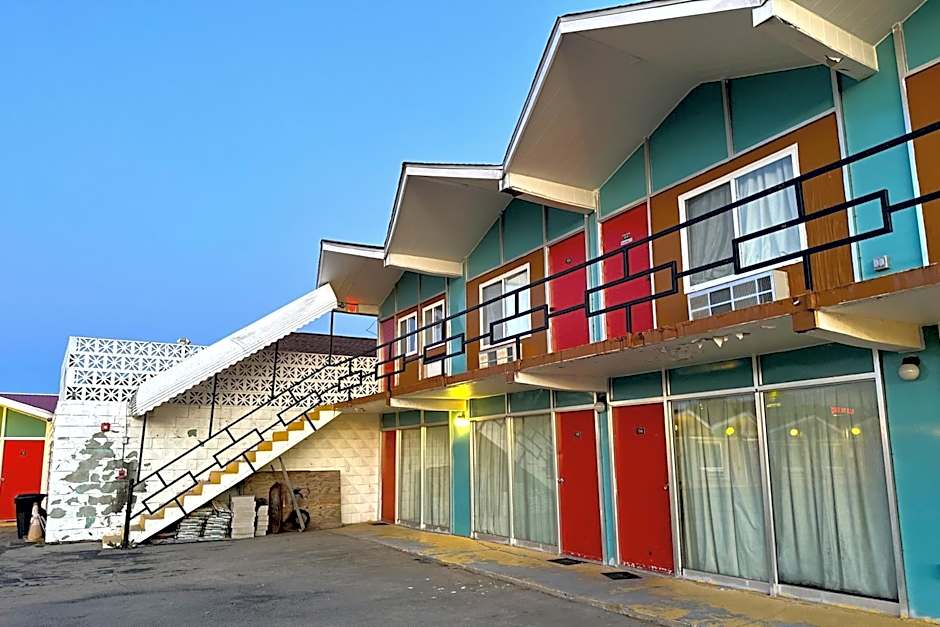 Gray Plaza Motel Benton Rend Lake I-57