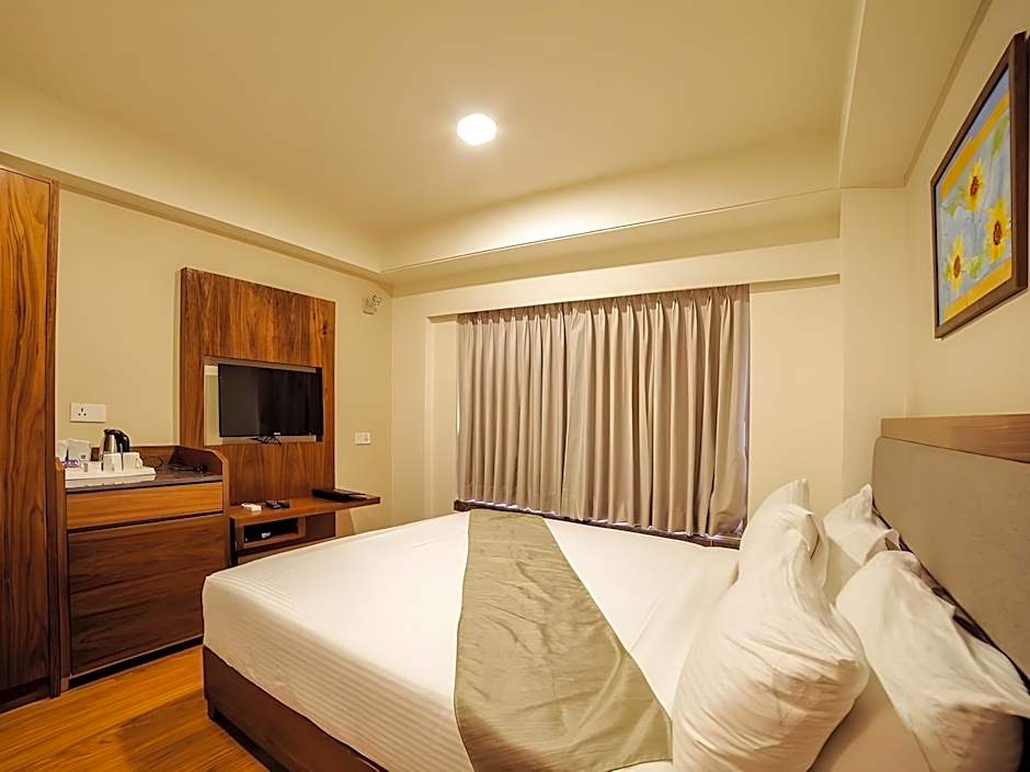 Hotel The Basil Park