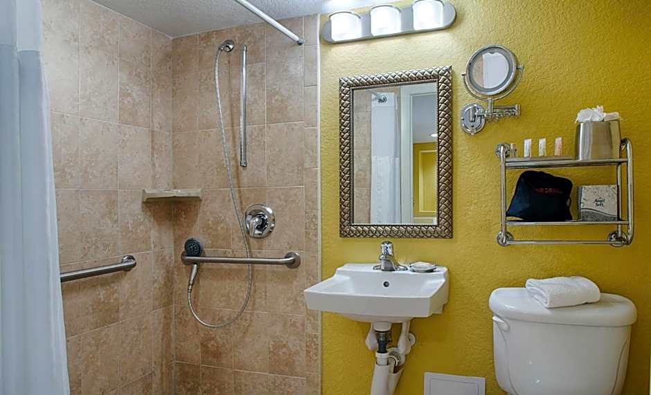 Wyndham Santa Barbara