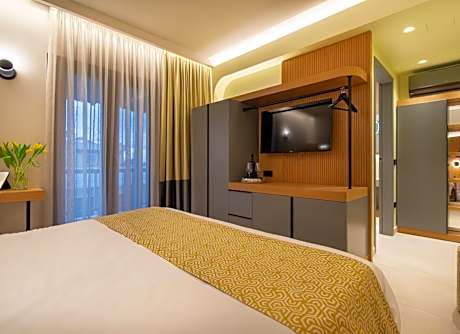 Luxury Comfort Double Room