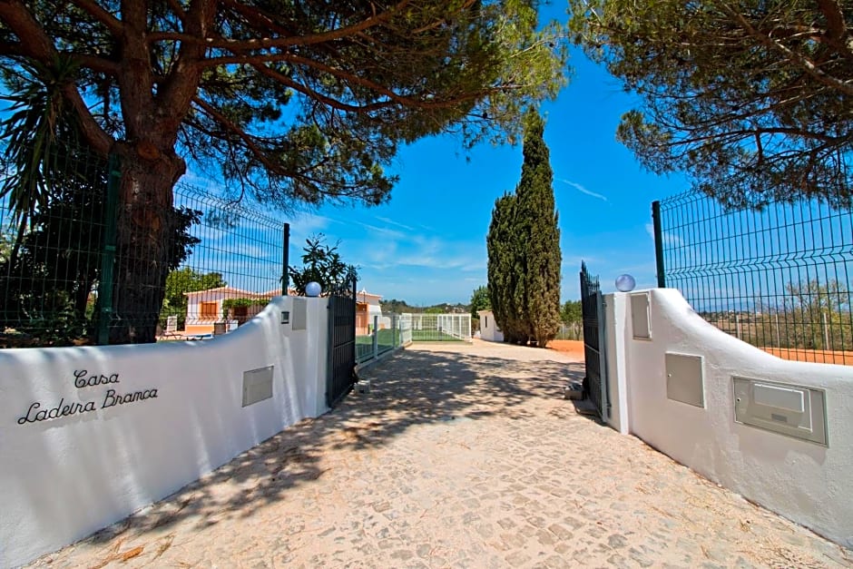 Casa da Ladeira Branca