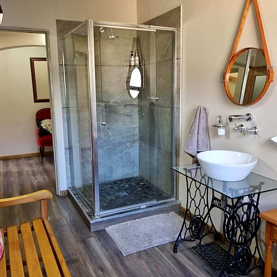 The Fat Mulberry Guest Farm