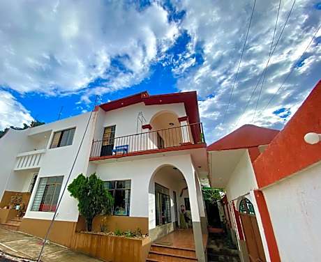 Casa EL Mundo