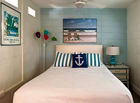 Suite with Pool View