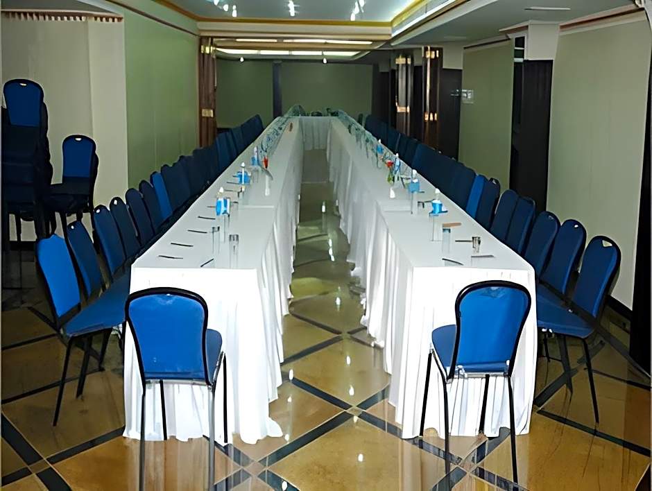 Hotel IK London Residency