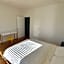 3 Bedroom Hollywood Gem