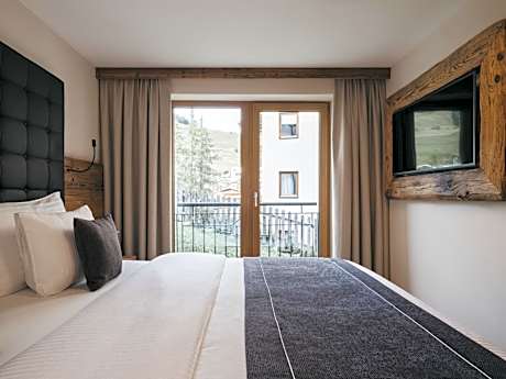 Three Room Apartment Grand Deluxe Premium View