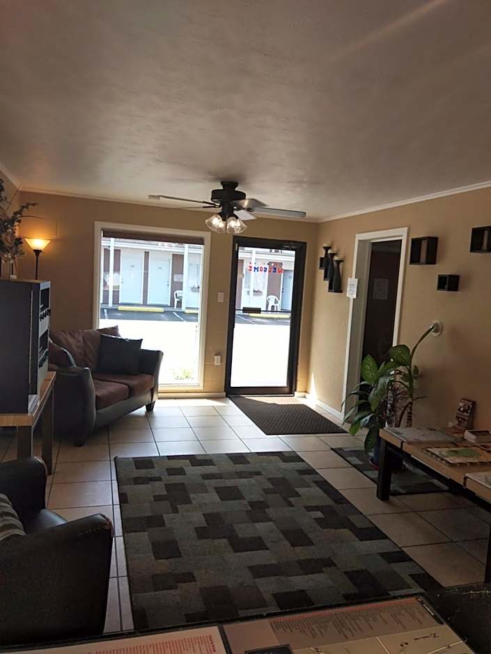 Town House Motel