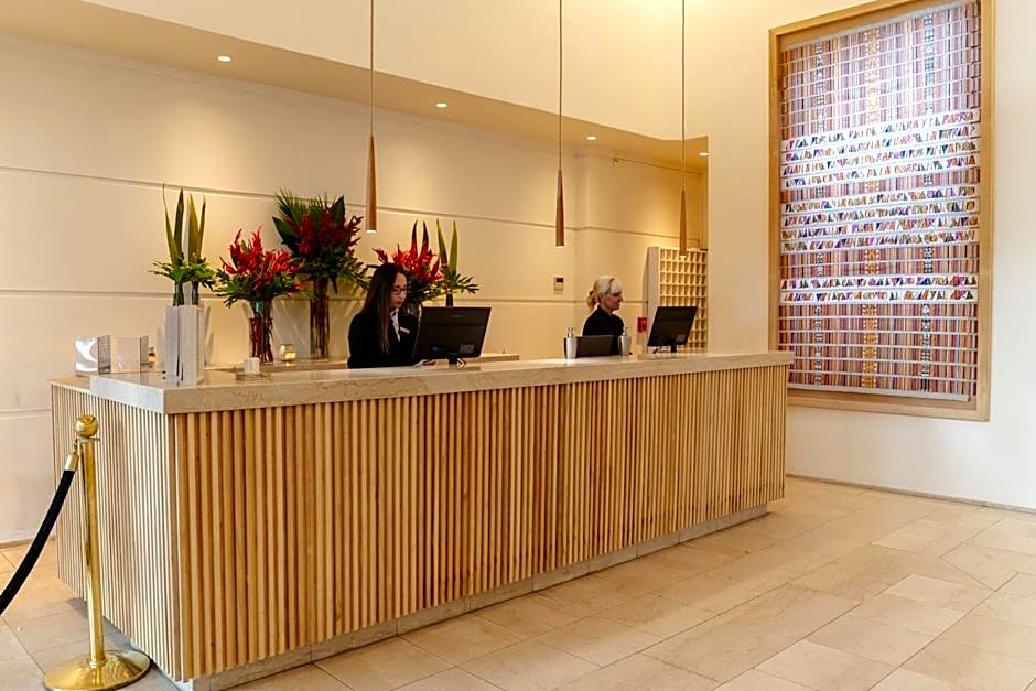 Loi Suites Recoleta Hotel