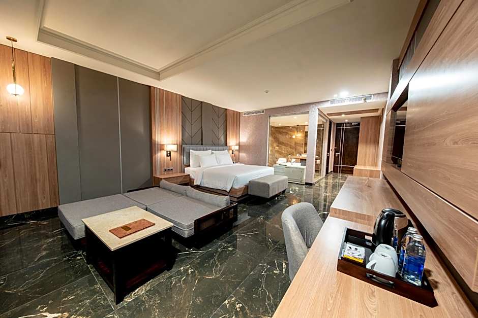 Taman Prakerti Bhuana Hotel