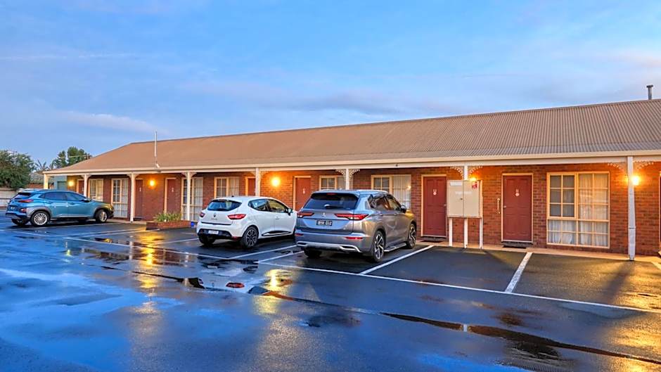 Top of the Town Motel & Apartments