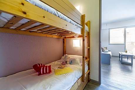 Studio with Sleeping Alcove and Terrace or Balcony (4 People)