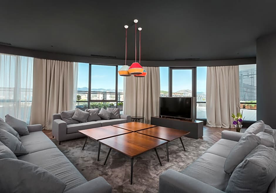 Crowne Plaza Podgorica By IHG