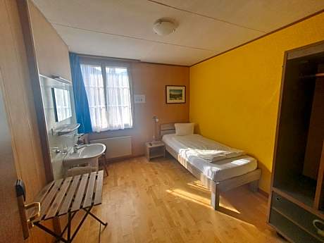 Single Room with Shared Bathroom