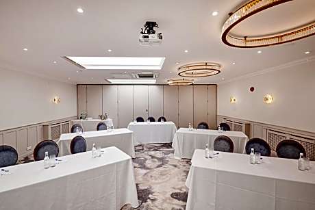 Milford Hall Salisbury By IHG