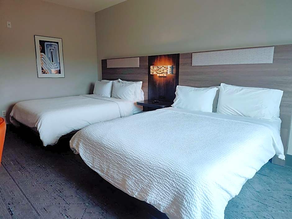 Holiday Inn Express Kenedy By IHG