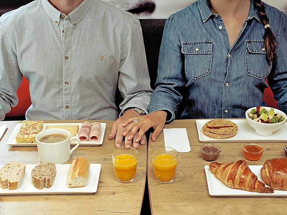 Ibis Barcelona Santa Coloma