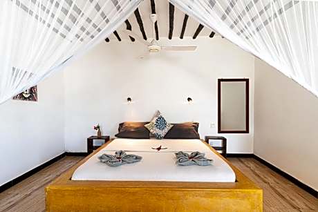 Triple Room with Sea View