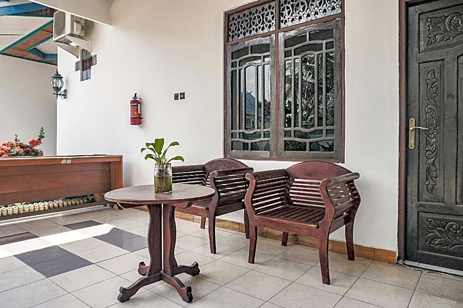 Hotel O Wisma Pundu Syariah Near Kantor Camat Kota Besi