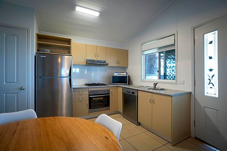 Surf Beach Holiday Park