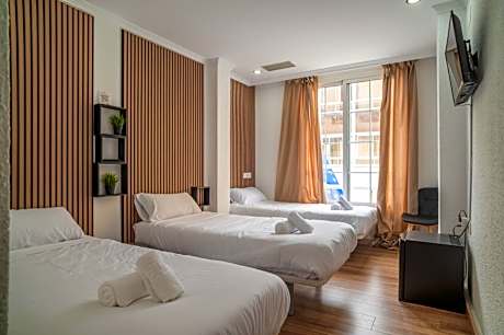 Basic Triple Room