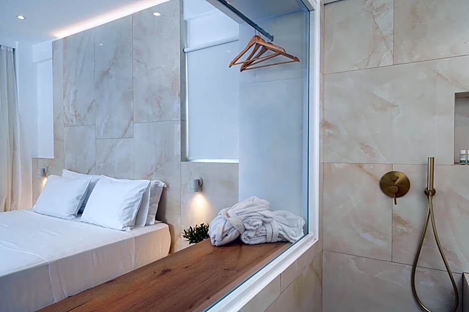 Cycladic Suites & Spa