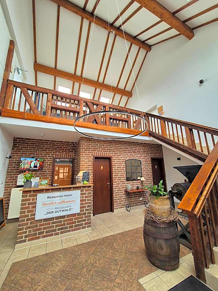 Project JUNE - ehemals Landgasthof Jüterbog