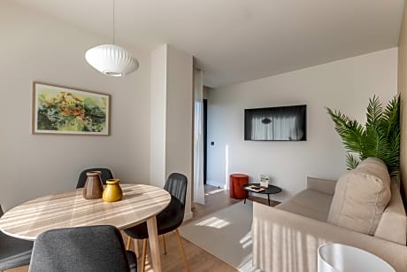 TWO BEDROOMS WITH TERRACE