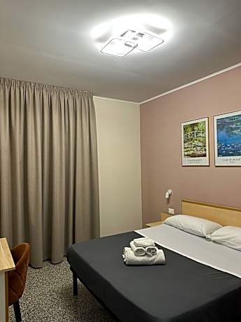 Superior Triple Room with Sea View