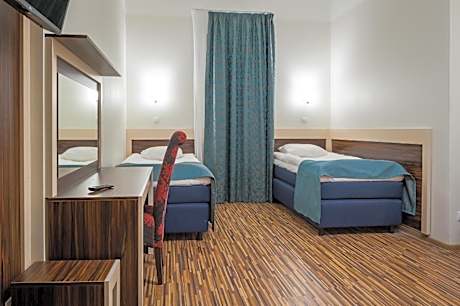 Studio with Park View