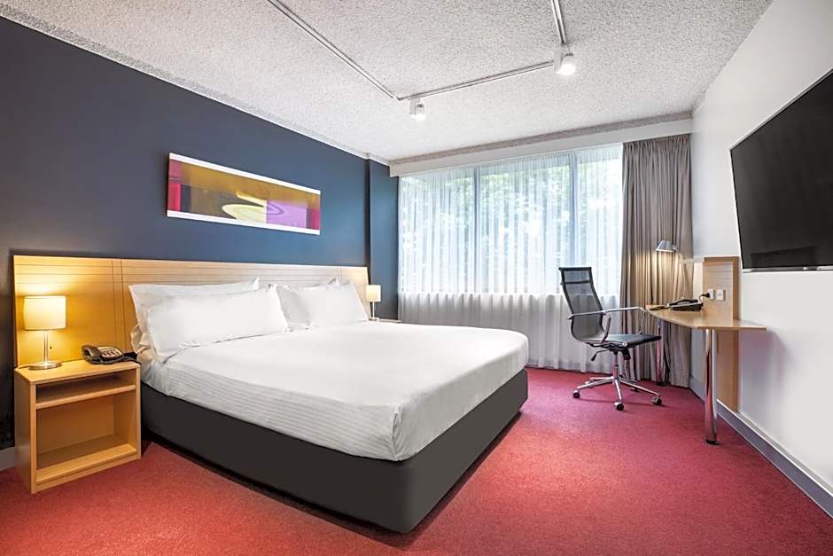 Holiday Inn Melbourne Airport By IHG