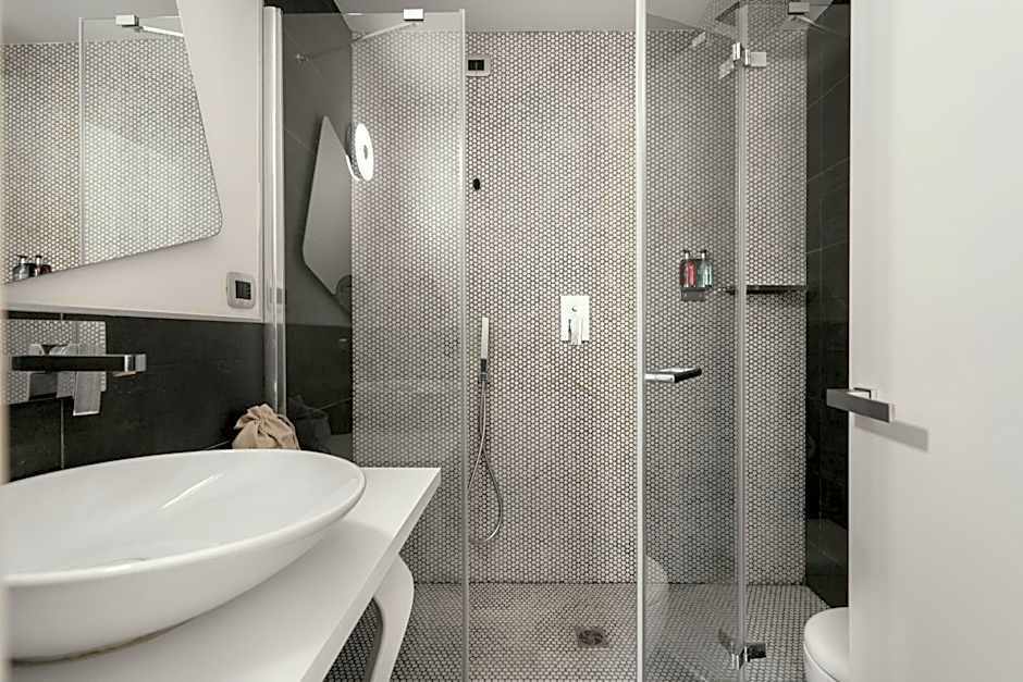 Montenapoleone Suites