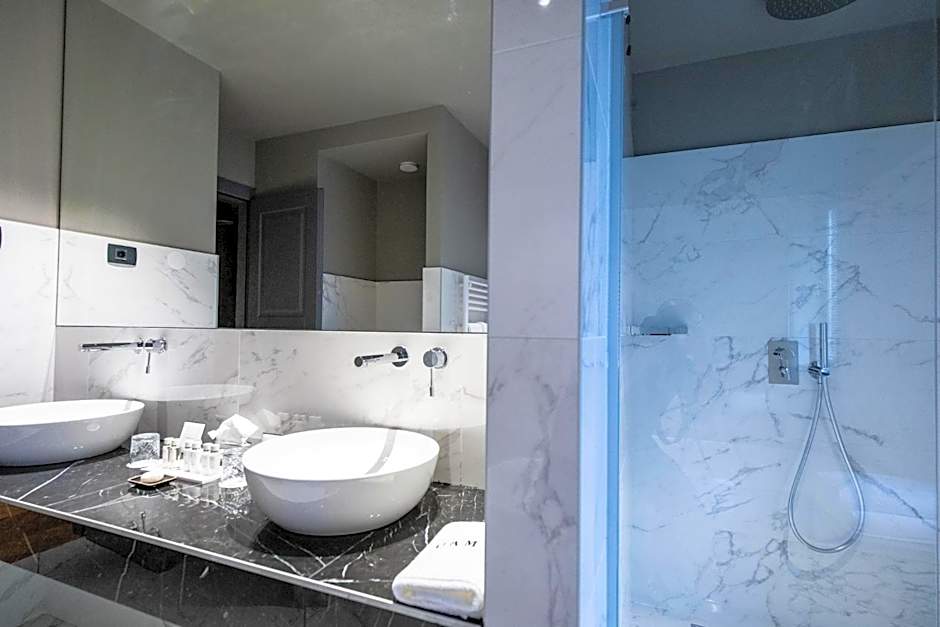 DAM boutique hotel & restaurant