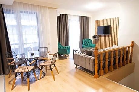 3-Bedroom Duplex Suite