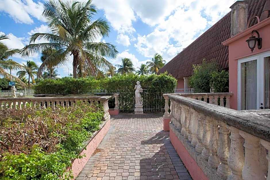 Miami Gardens Inn & Suites