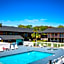 Super 8 by Wyndham Biloxi