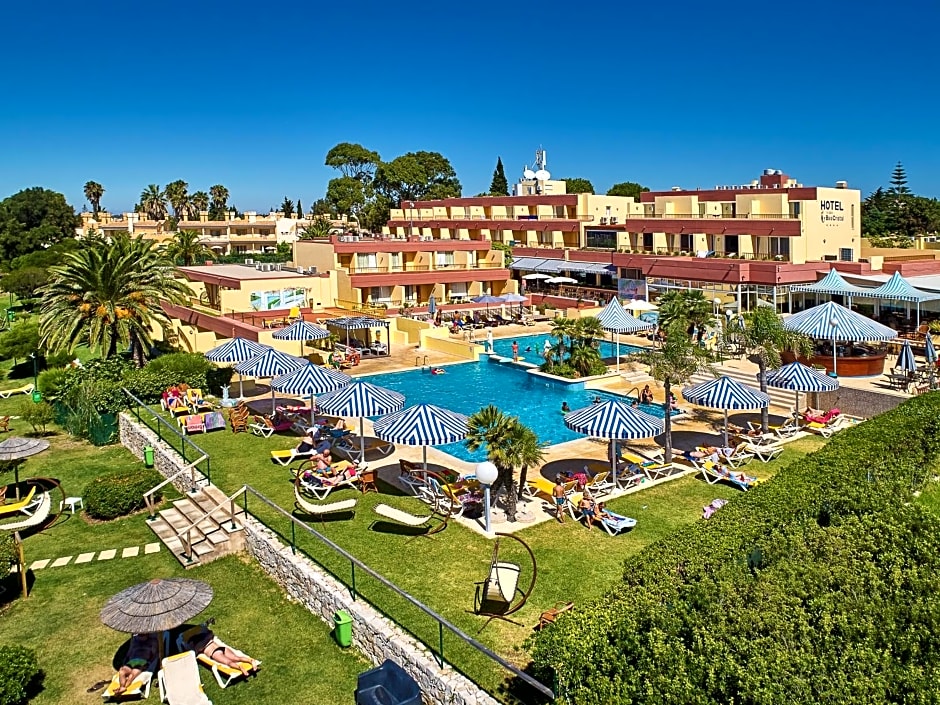 Hotel Baia Cristal Beach & Spa Resort