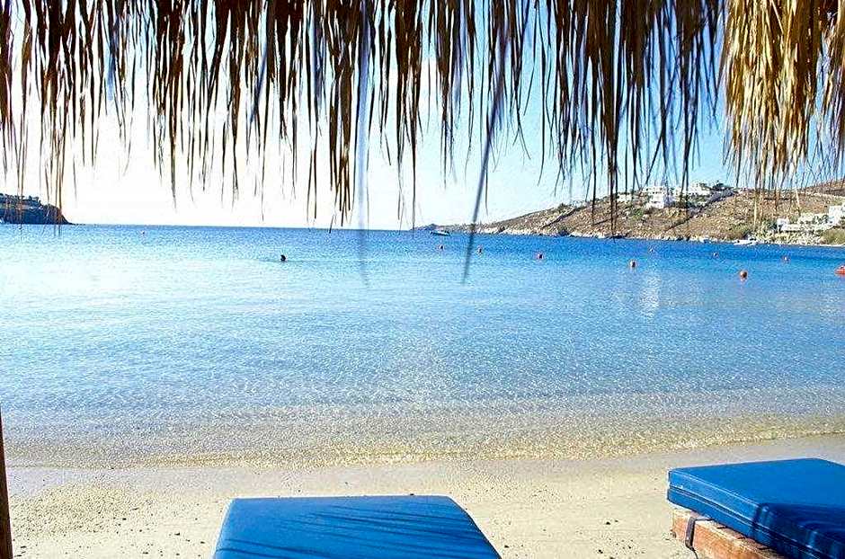 Dionysos Hotel