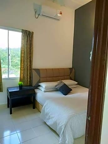 Belebar Homestay Taman Negara Pahang Malaysia