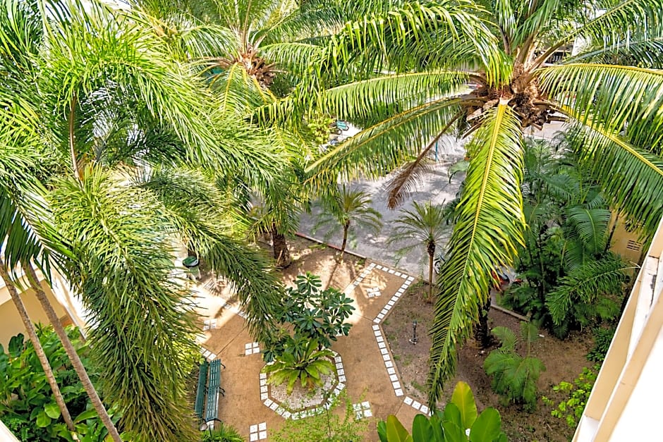 Park 38 Hotel