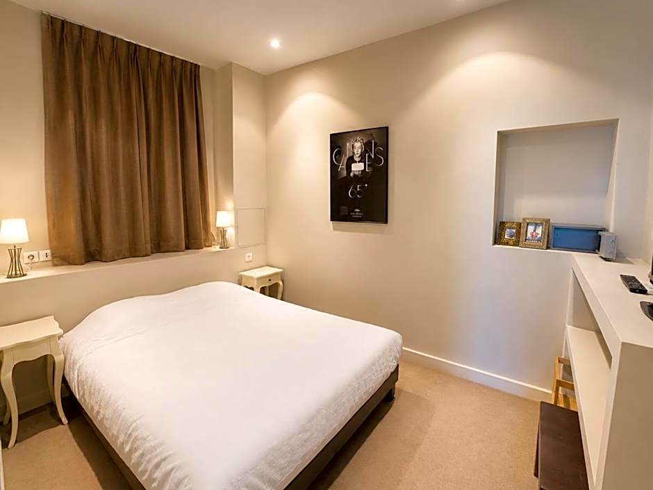 7Art Hotel